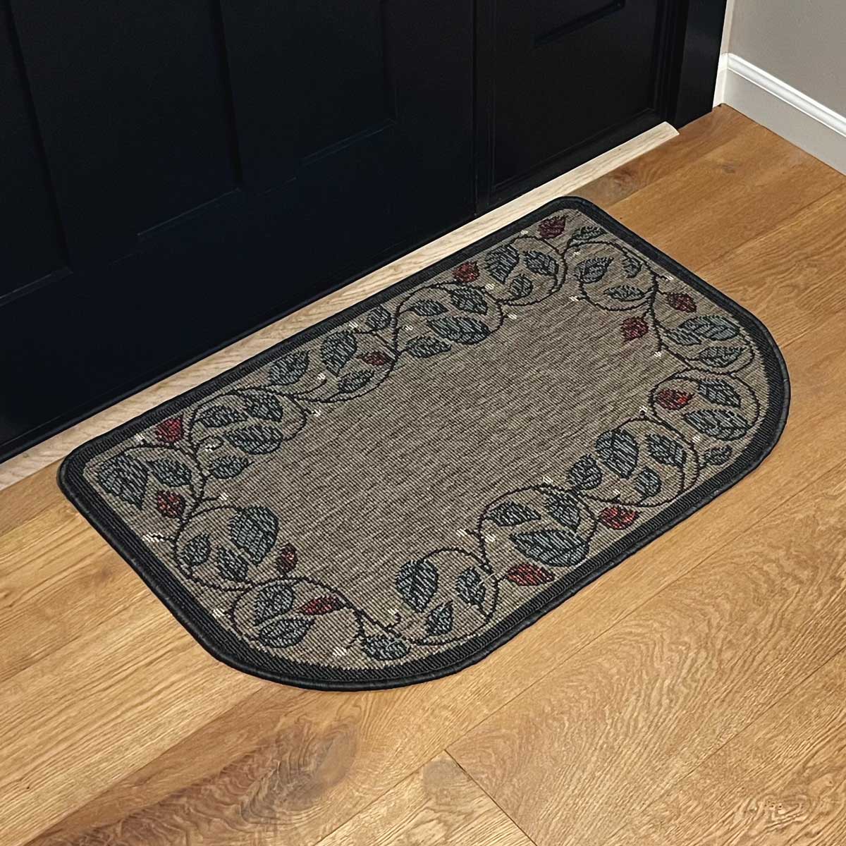 Berry Vine Polypropylene Rug 60