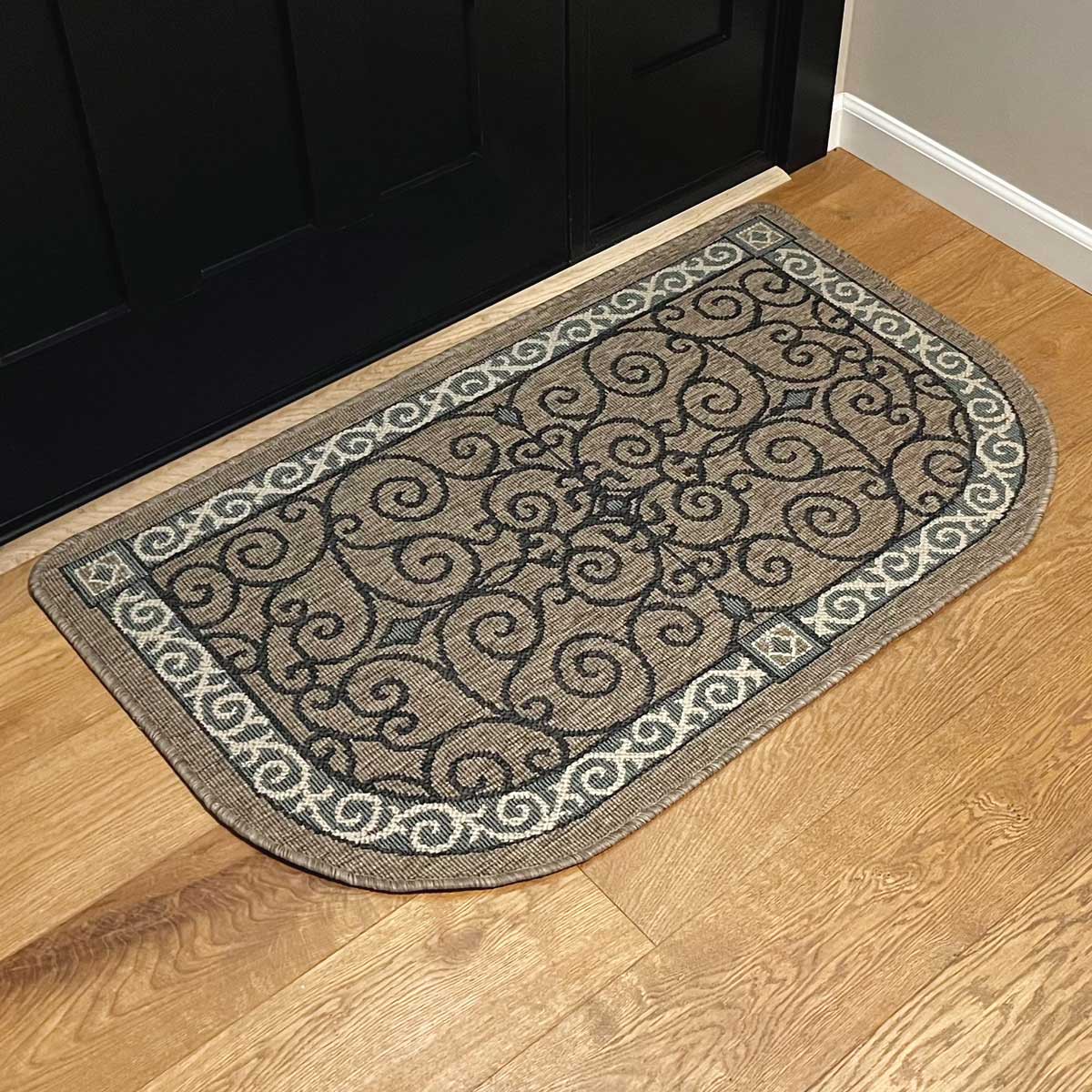 Eastly Scroll Polypropylene Rug 72