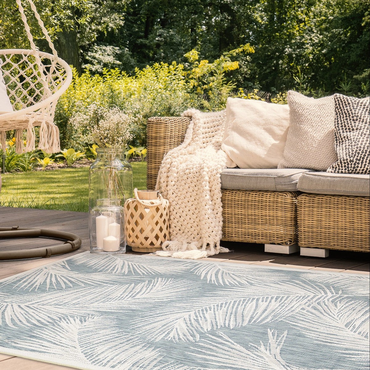 Liora Manne Carmel Fronds IndoorOutdoor Area Rug Aqua 111