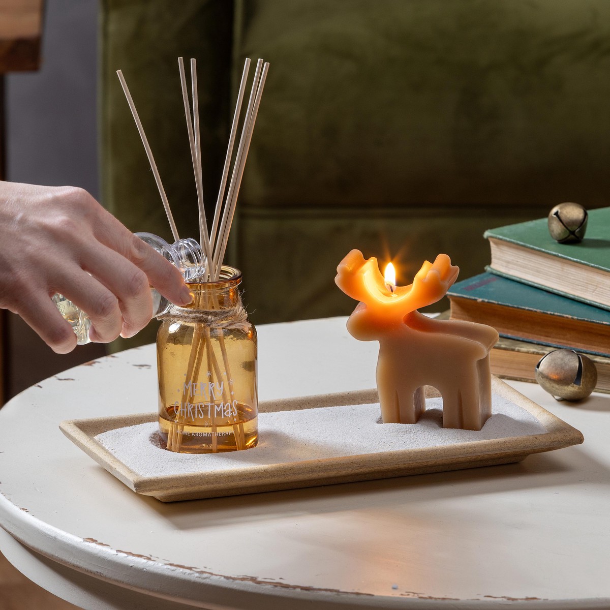 Shades Of Emerald Candle And Diffuser Candle And Accessories Set