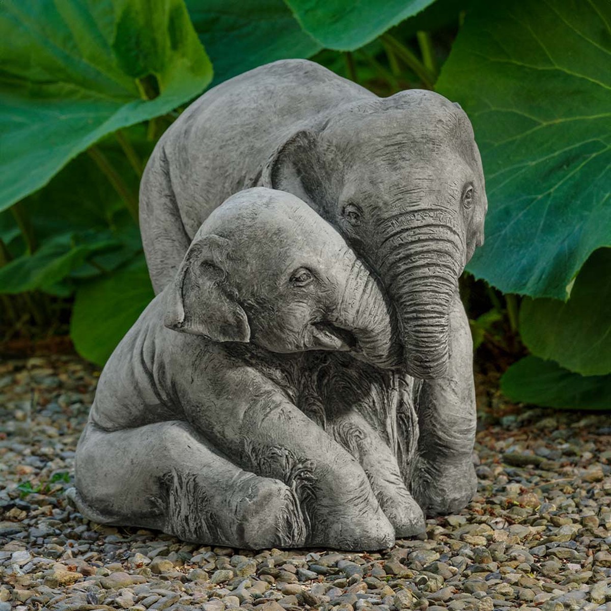 Mama And Baby Elephant Garden Statue