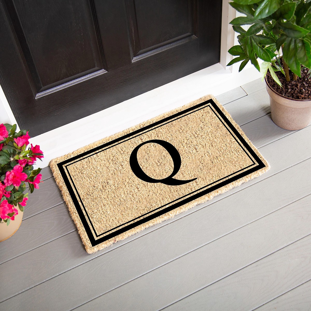Monogram Coir Mat Letter Q
