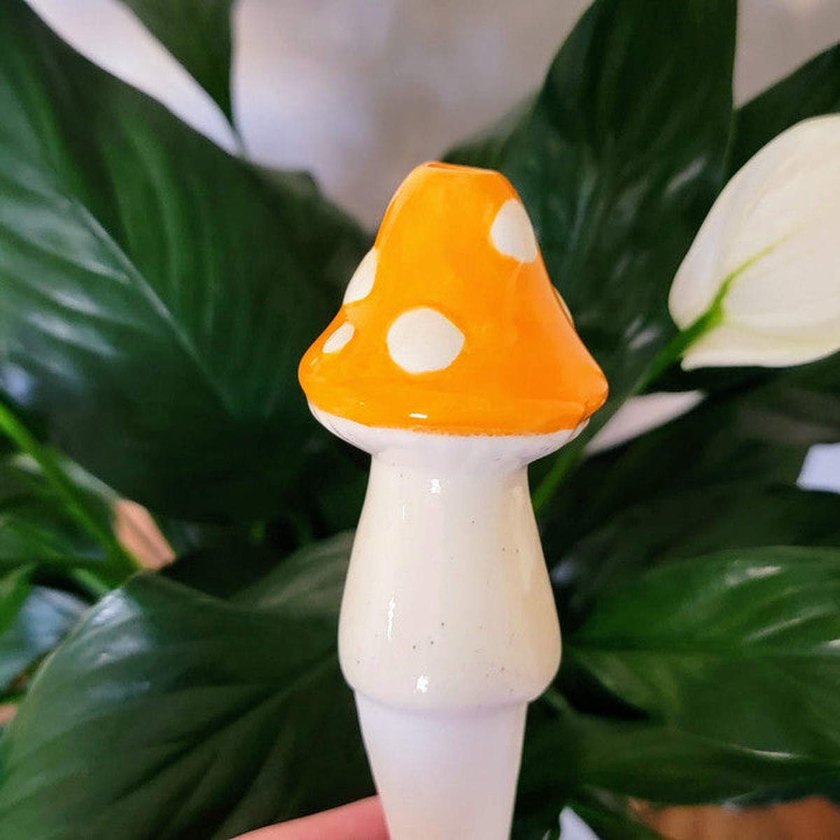 Small Toadstool Watering Spike Black