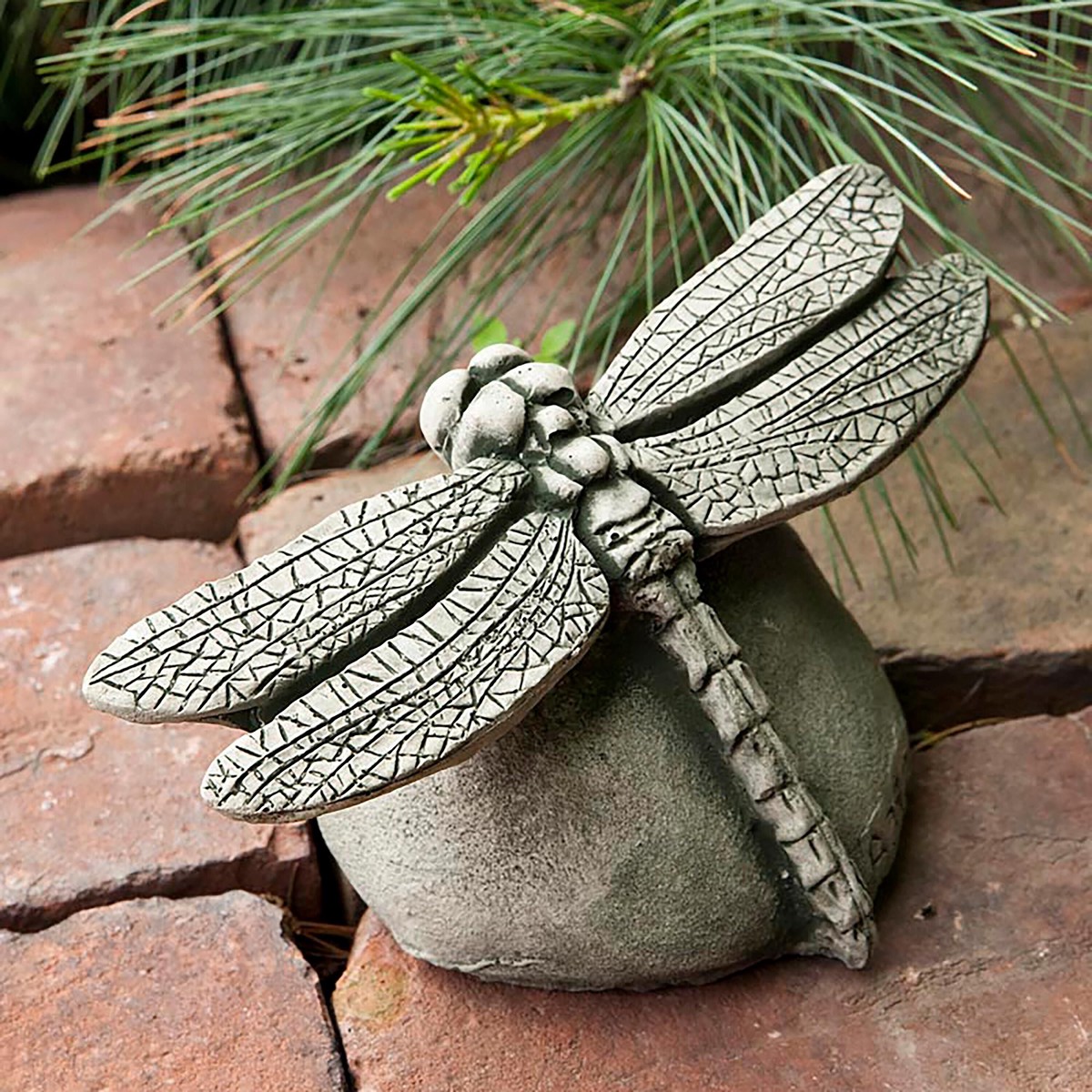 Usa-Made Handcrafted Cast-Stone Dragonfly AlpineStone