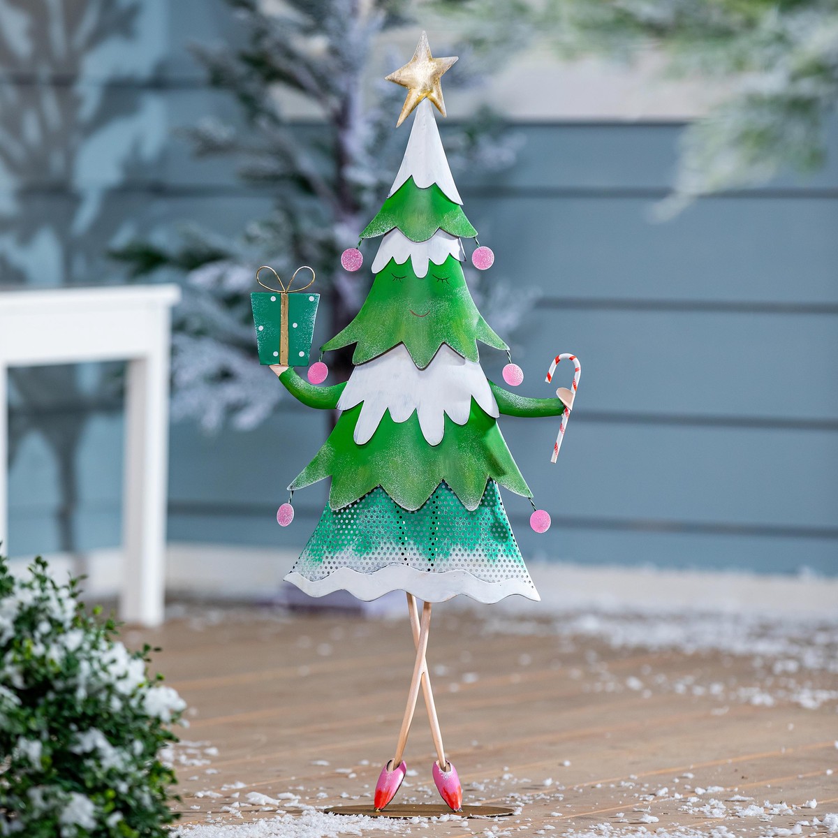 Baking Spirits Bright Garden Statue Metal Statue Green Tree 305H
