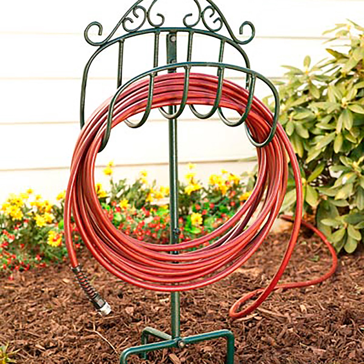 Wrought Iron Hose Holder With Ground Stake Green