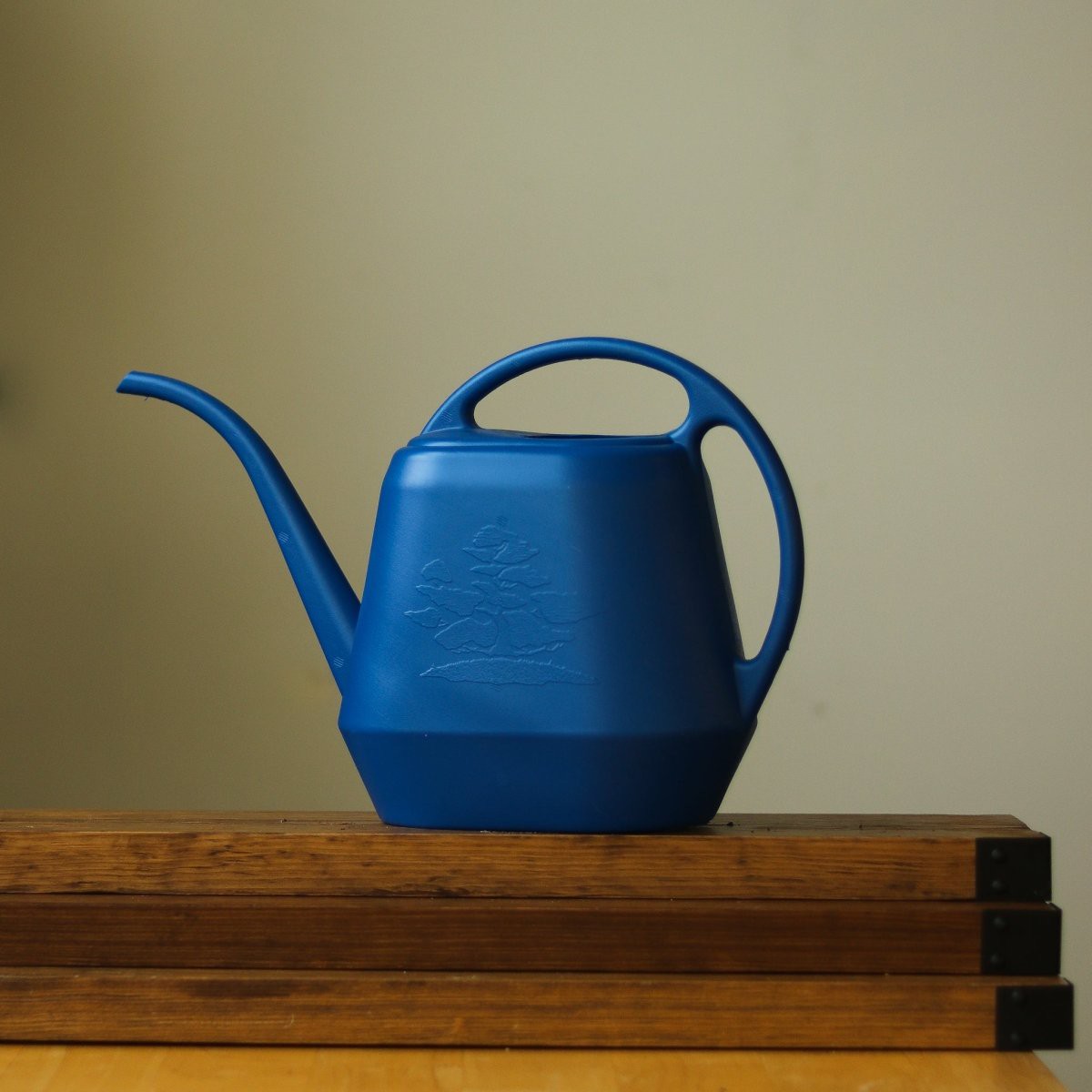 Watering Can Aqua Rite 12 Gal (144 oz) Classic Blue