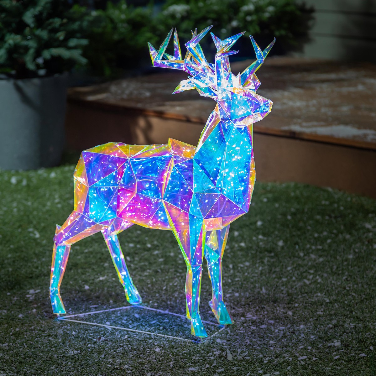 Season to Sparkle Garden Statue LED PVC Statue Iridescent Deer 28H