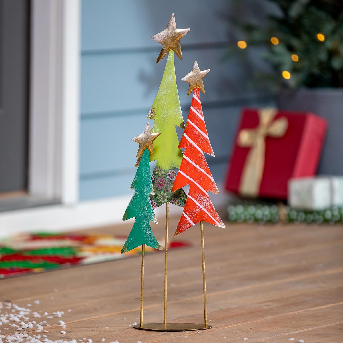 235 Christmas Tree Trio Metal Garden Statue