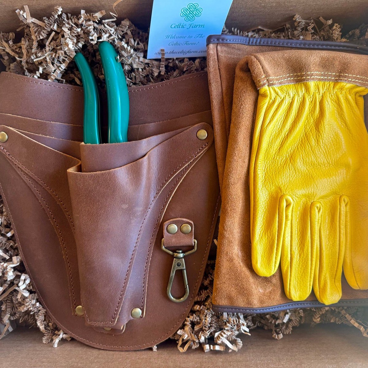 Rose Gardener Gift Box Rose Gloves Belt Pruners